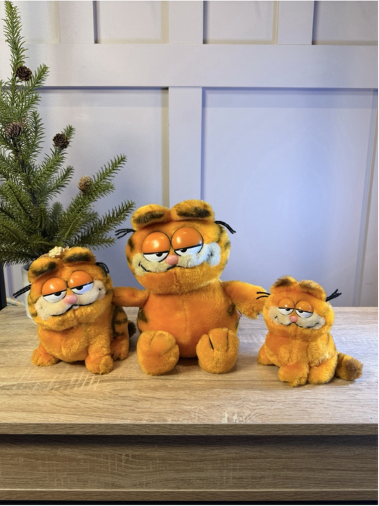 Dakin Other - VINTAGE GARFIELD Lot 3 1978 & 1981 Stuffed Plush Cats Dakin Toys 9”